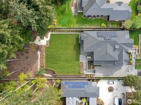10630 SE 22nd Street, Bellevue WA 98004