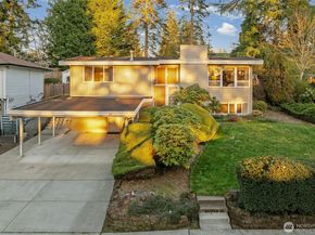 24 158th Place SE, Bellevue WA 98008