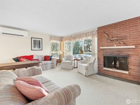 24 158th Place SE, Bellevue WA 98008
