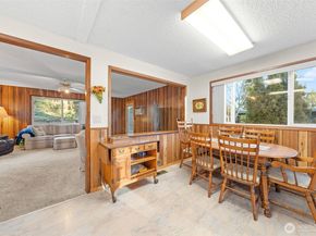 24 158th Place SE, Bellevue WA 98008