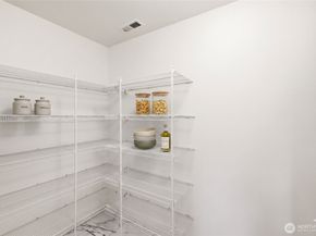 2108 250th Place SE, Sammamish WA 98075