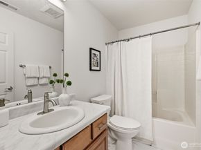 2108 250th Place SE, Sammamish WA 98075