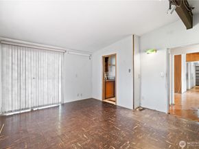 9012 NE 178th Street, Bothell WA 98011