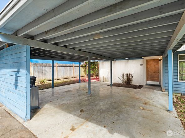 9012 NE 178th Street, Bothell WA 98011