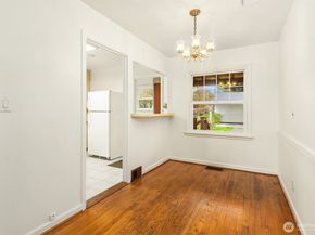 2230 Oakes Avenue, Everett WA 98201