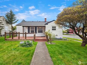 2230 Oakes Avenue, Everett WA 98201