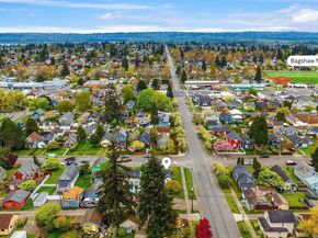 2230 Oakes Avenue, Everett WA 98201