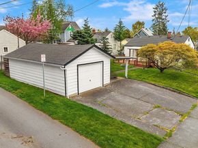 2230 Oakes Avenue, Everett WA 98201
