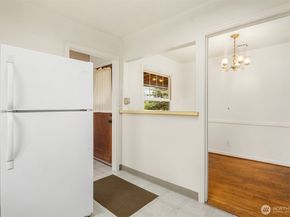 2230 Oakes Avenue, Everett WA 98201