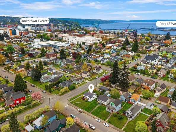 2230 Oakes Avenue, Everett WA 98201