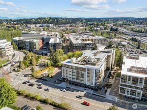 11903 NE 128th Street 505, Kirkland WA 98034