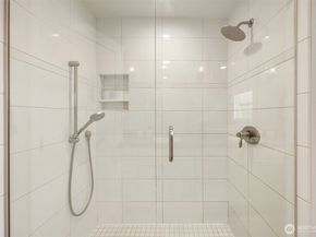 9359 Sunset Way, Bellevue WA 98004