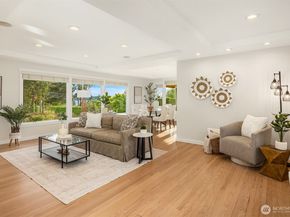 9359 Sunset Way, Bellevue WA 98004