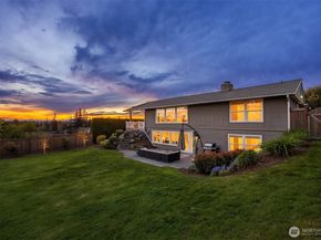 9359 Sunset Way, Bellevue WA 98004