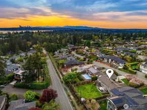 9359 Sunset Way, Bellevue WA 98004