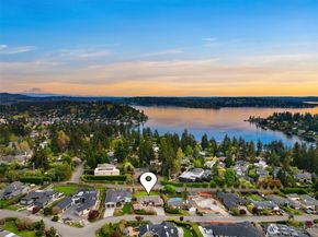 9359 Sunset Way, Bellevue WA 98004