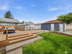 544 Whitworth Avenue S, Renton WA 98057