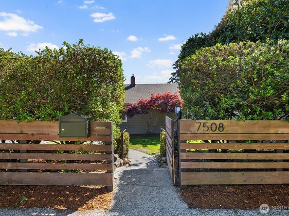 7508 30th Avenue SW, Seattle WA 98126
