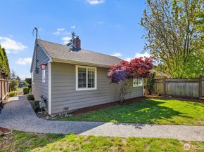 7508 30th Avenue SW, Seattle WA 98126