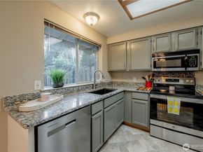 3621 103rd Avenue SE B, Lake Stevens WA 98258