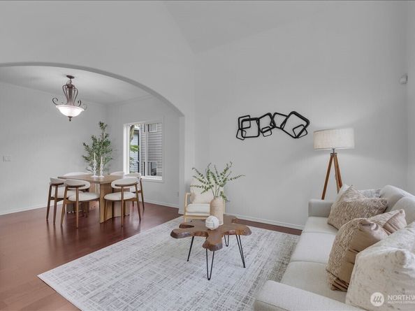 12421 NE 103rd Place, Kirkland WA 98033