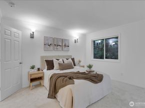 12421 NE 103rd Place, Kirkland WA 98033