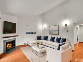 5504 220th Street SW C302, Mountlake Terrace WA 98043