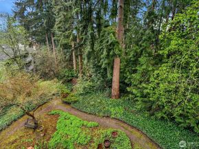 5504 220th Street SW C302, Mountlake Terrace WA 98043