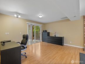 22427 82 Ave W, Edmonds WA 98026