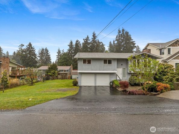 22427 82 Ave W, Edmonds WA 98026