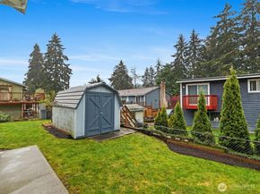 22427 82 Ave W, Edmonds WA 98026