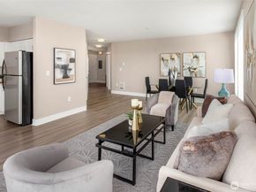 11415 Slater Avenue NE 206, Kirkland WA 98033