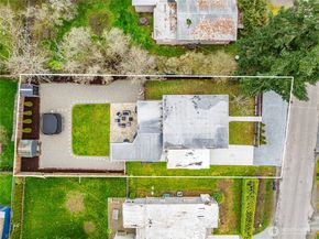 3528 SW 98th Street, Seattle WA 98126