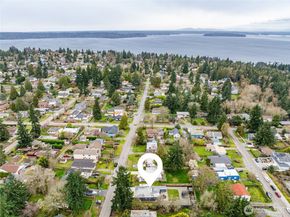 3528 SW 98th Street, Seattle WA 98126