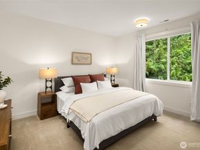12914 63rd Avenue NE, Kirkland WA 98034