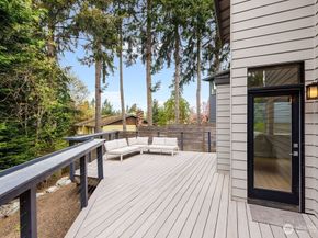 15021 73rd Court NE, Kenmore WA 98028