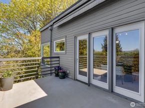 501 Kirkland Avenue 201, Kirkland WA 98033