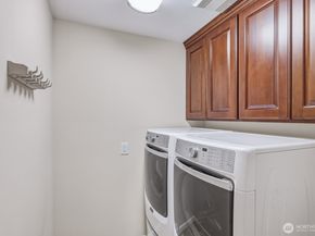 501 Kirkland Avenue 201, Kirkland WA 98033