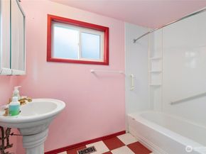 4625 Silvertip Lane, Everett WA 98203