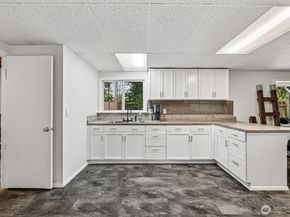 20917 22nd Avenue W, Lynnwood WA 98036