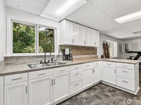 20917 22nd Avenue W, Lynnwood WA 98036