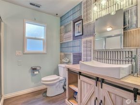 4101 220th Place SE 2053, Issaquah WA 98029