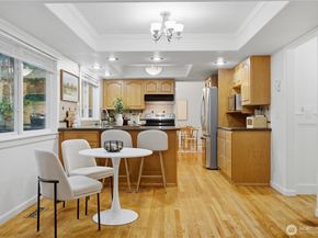 12211 NE 139th Place, Kirkland WA 98034