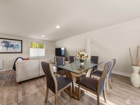 12011 9th Avenue NW 2, Seattle WA 98177