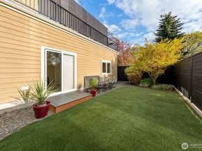 12011 9th Avenue NW 2, Seattle WA 98177