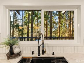 20249 149th Place NE, Woodinville WA 98072
