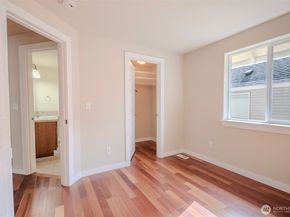 12707 12th Dr SE, Everett WA 98208