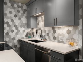 1105 Spring St 211, Seattle WA 98104