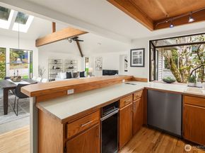 10622 184th Avenue NE, Redmond WA 98052