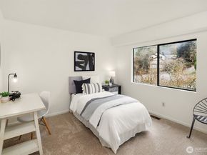 10622 184th Avenue NE, Redmond WA 98052